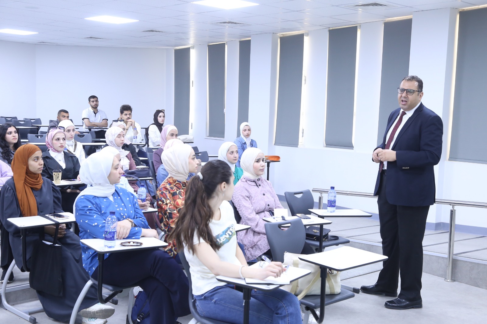 "تمريض الأردنية" تعقد محاضرة حول امتحان مزاولة المهنة