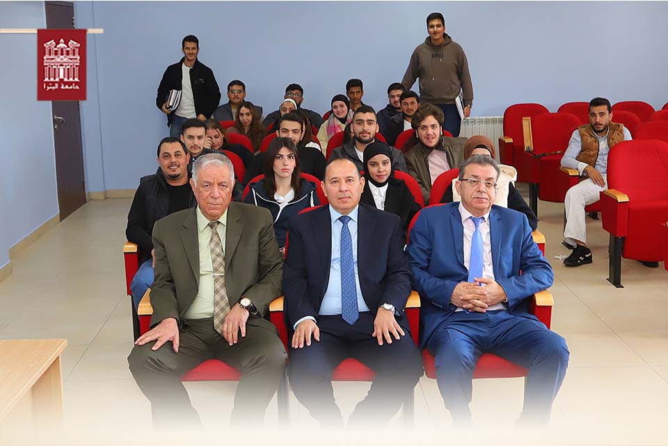 كلية الحقوق في جامعة البترا تعقد لقاءً تنويريًا لطلبتها الجدد