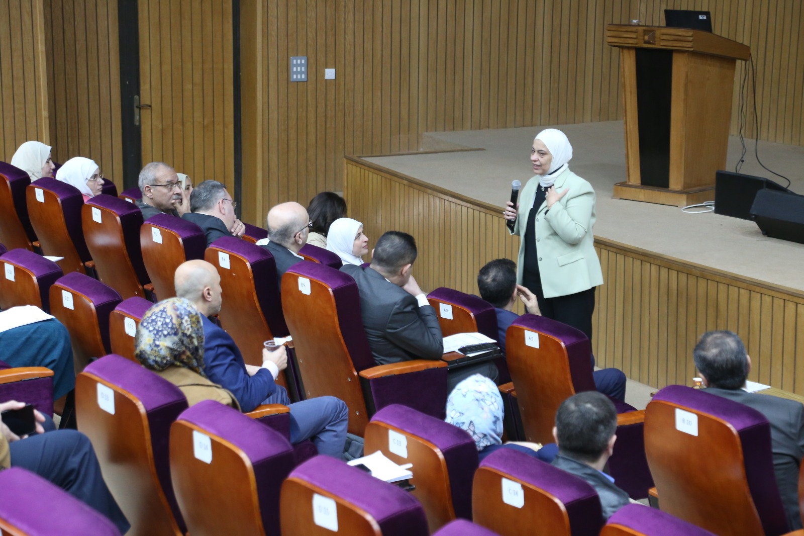 ورشة عمل متخصصة في كلية الطب في "الأردنية" حول تسكين المؤهلات ضمن الإطار الوطني للمؤهلات