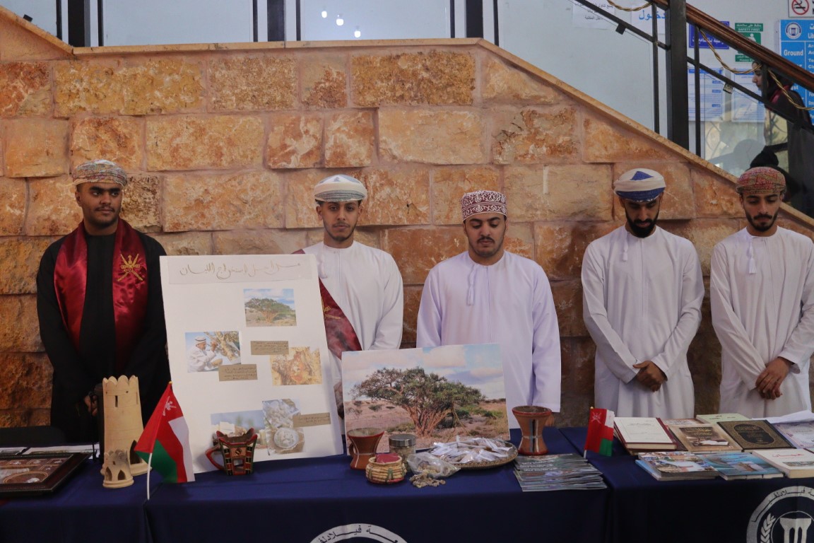 الثقافتان الأردنية والعُمانية بين الزيتون واللبُان في جامعة فيلادلفيا