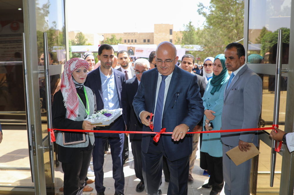 بدء سلسلة الأيام الوظيفية القِطاعية لطلبة وخريجي الجامعة الهاشمية
