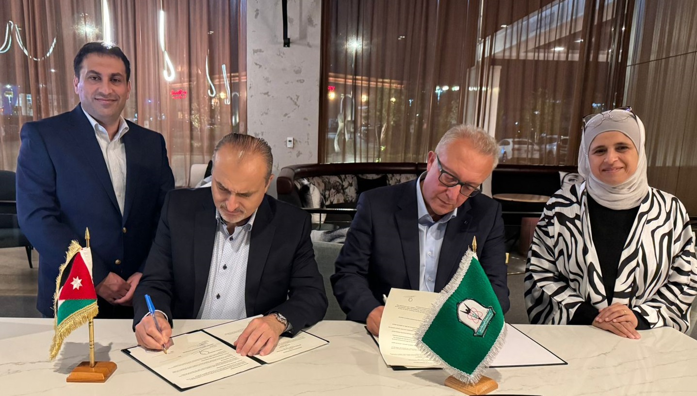 مذكرة تفاهم علمية تعليمية بين "اليرموك" وجمعية الأطباء الأردنية الأمريكية (JAPA)