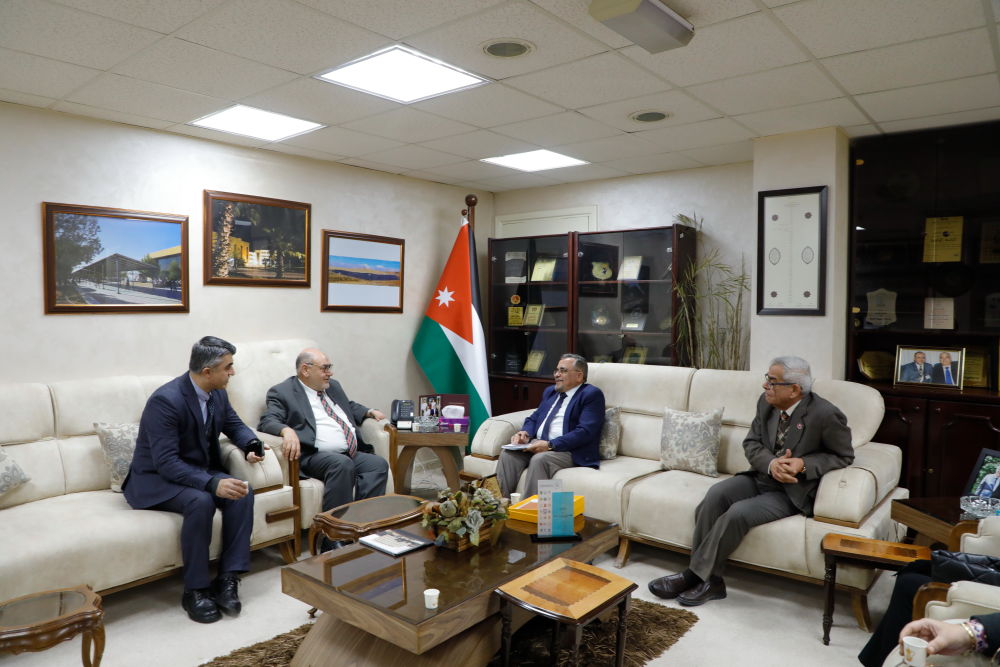 الجامعة الهاشمية تسعى إلى الانضمام إلى المراكز المتعاونة مع منظمة الصحة العالمية في التغذية