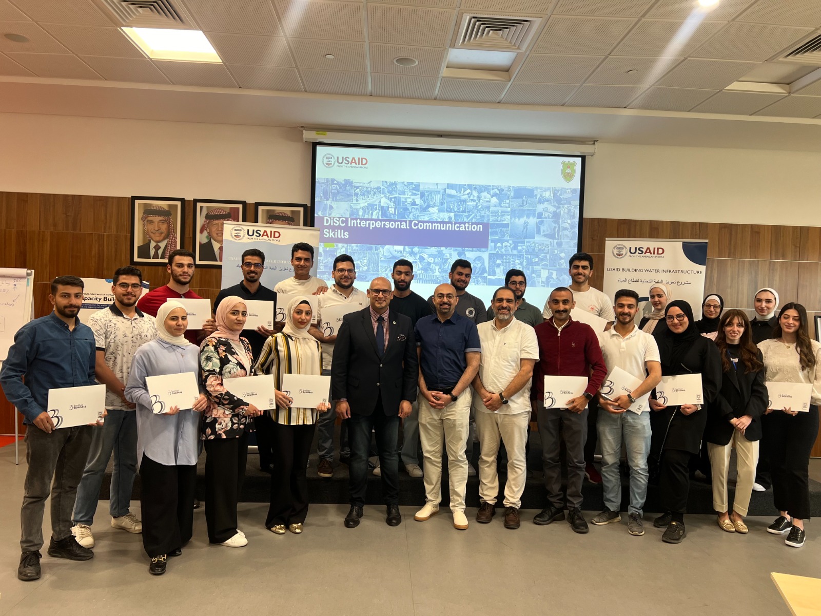 "هندسة الأردنية" تواصل إعداد طلبتها لسوق العمل من خلال تدريبهم على مهارات التواصل الفعال ​