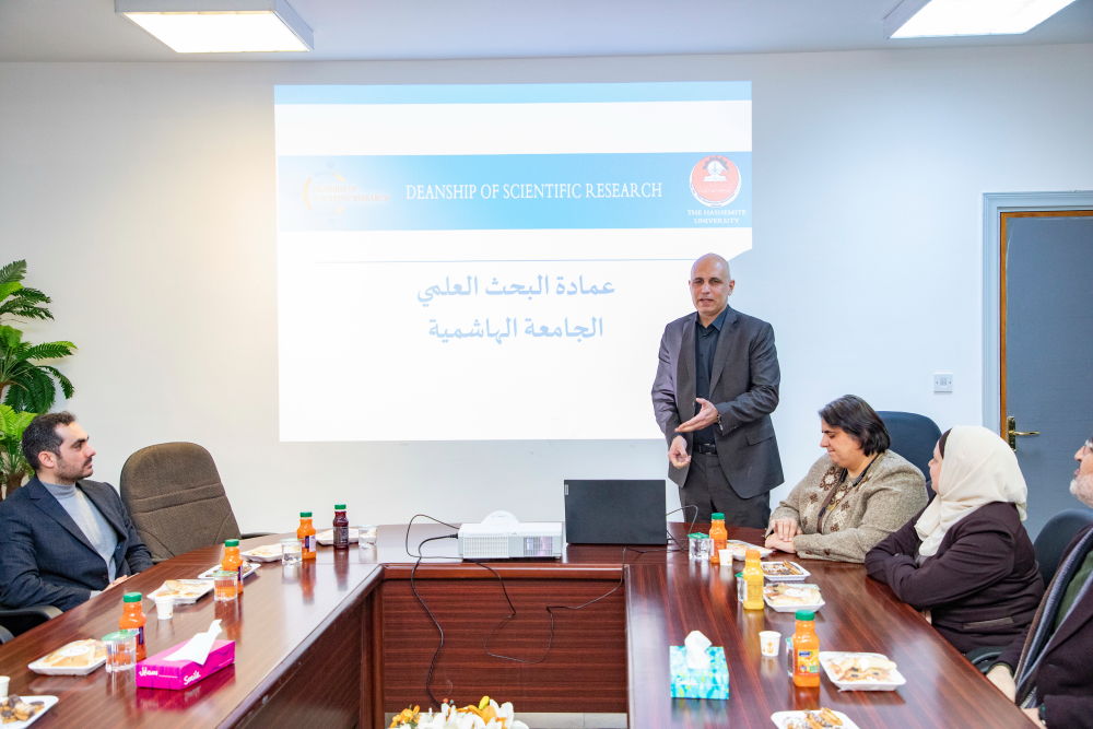 عمادة البحث العلمي في الجامعة الهاشمية تستكمل تطوير وحوسبة برمجياتها لتتحول إلى عمادة الالكترونية