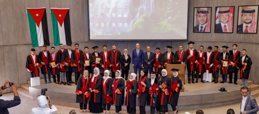 الجامعة الهاشمية تخرّج دفعة جديدة من طلبة برامج الدبلوم التدريبي