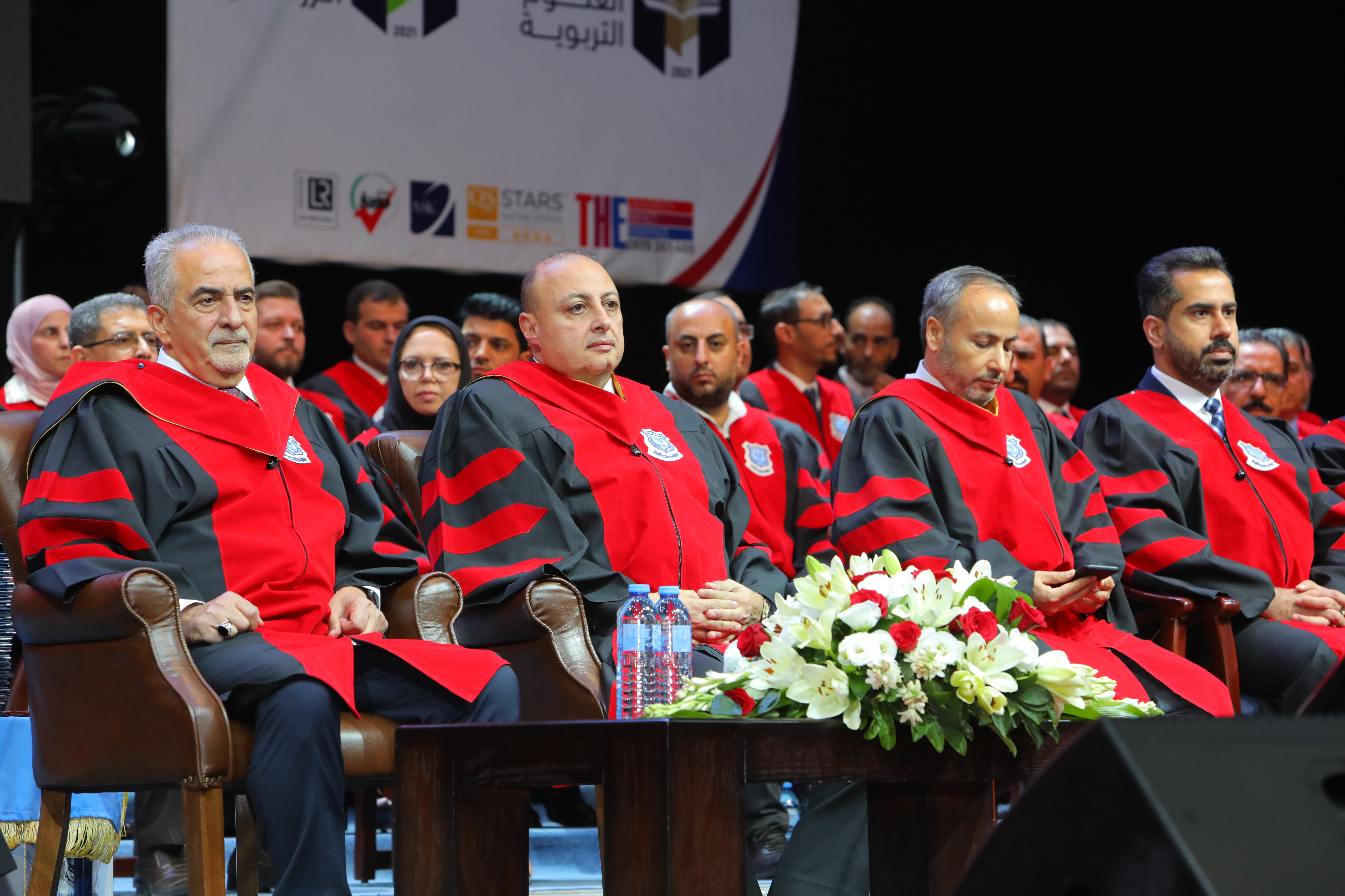 د. الحوراني يرعى احتفال اليوم الثاني لجامعة عمان الاهلية بتخريج طلبتها من الفوج 30