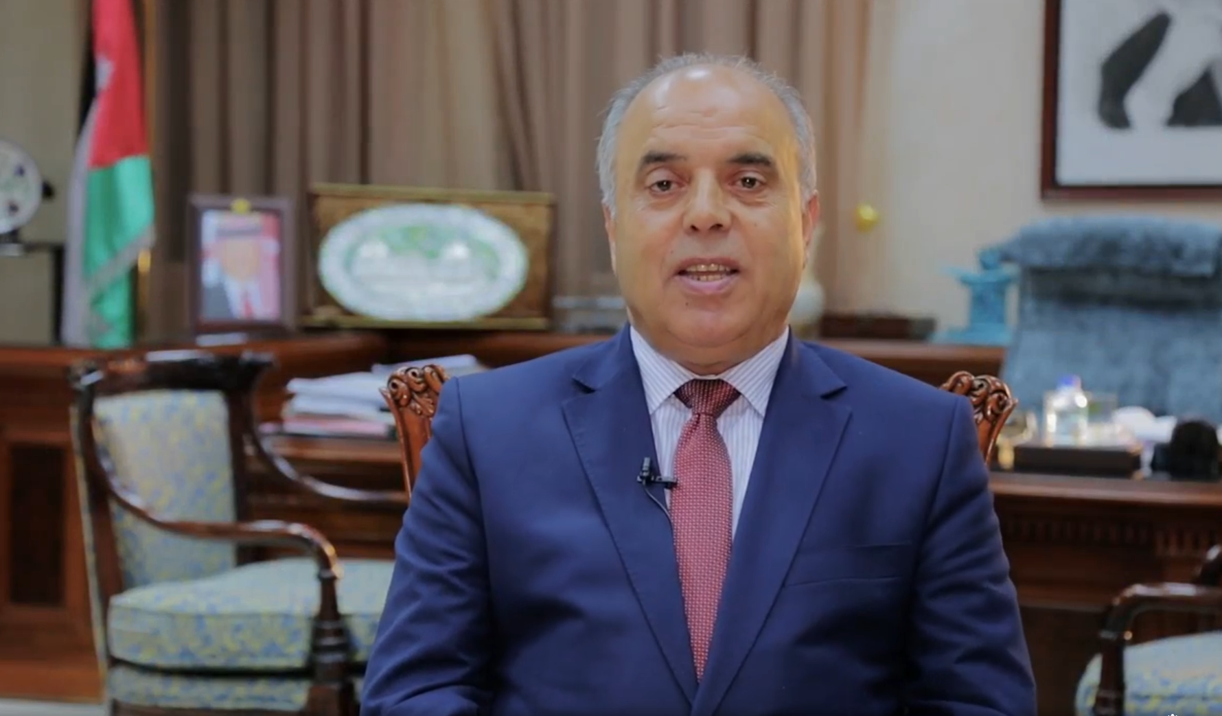وزير التعليم العالي والبحث العلمي محافظة يعمم على رؤساء الجامعات الرسمية بعدم إعلان نتائج القبول في البرنامج الموازي في مرحلتي البكالوريوس والدبلوم إلا بعد إعلان نتائج القبول الموحد
