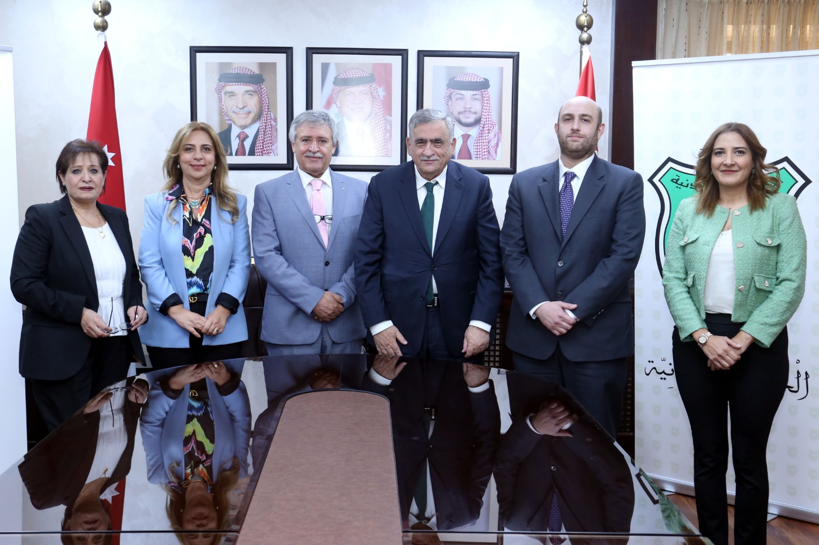 "الأردنية" و"الدولية لتجسير الخدمات الأكاديمية" تبرمان مذكرة تفاهم